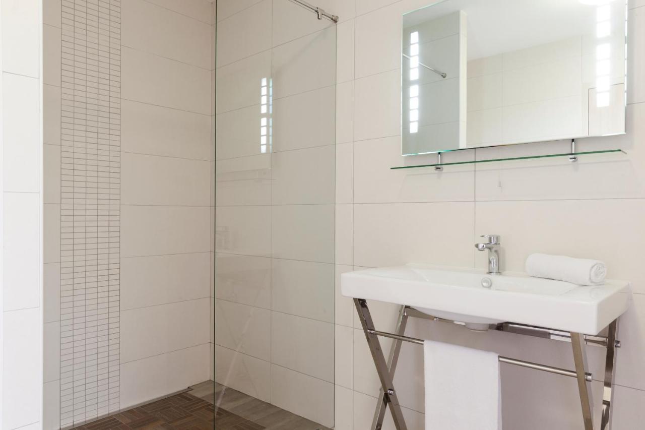 Charme Hotel, Montbeliard Sud Екстериор снимка