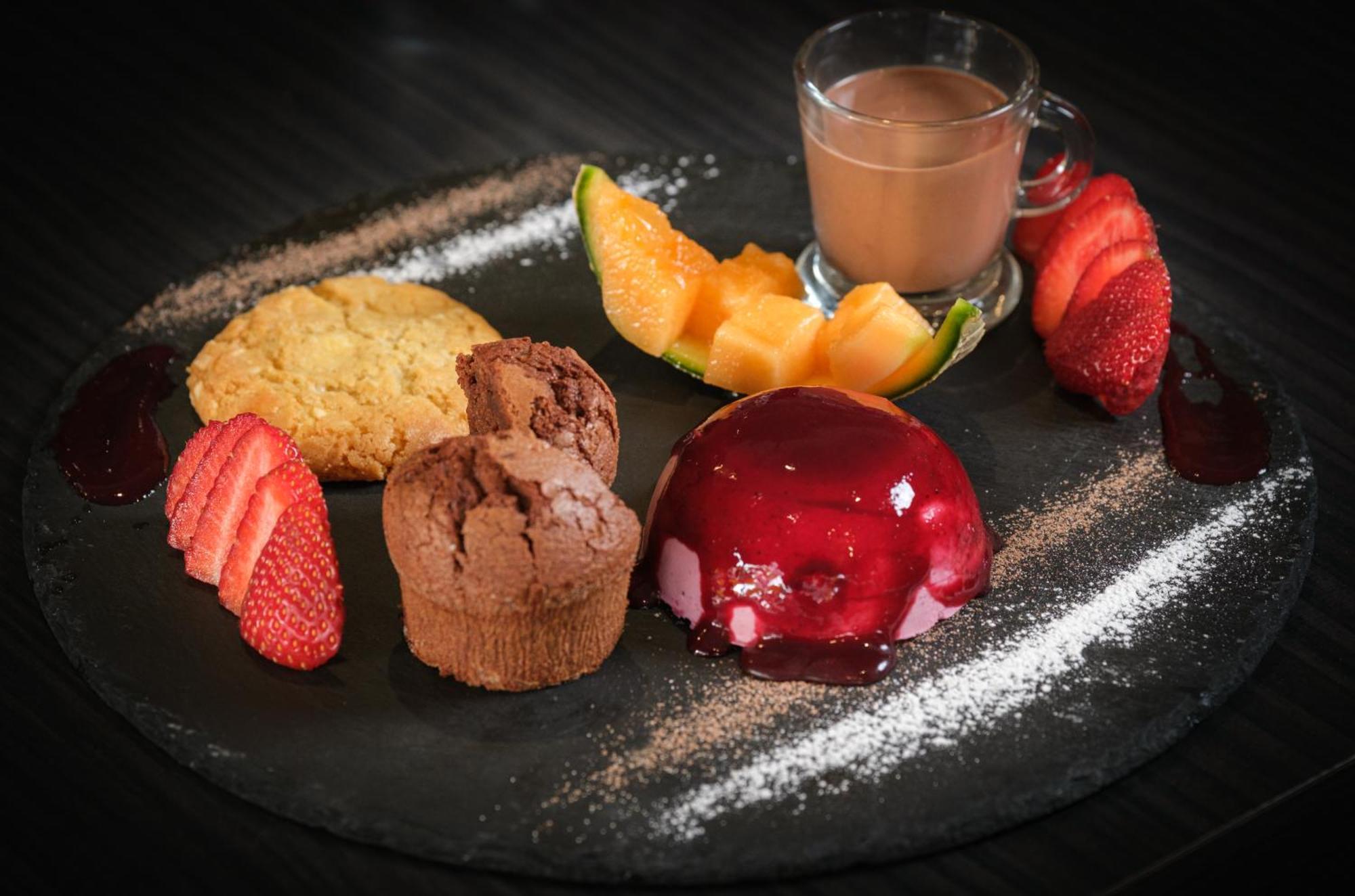 Charme Hotel, Montbeliard Sud Екстериор снимка