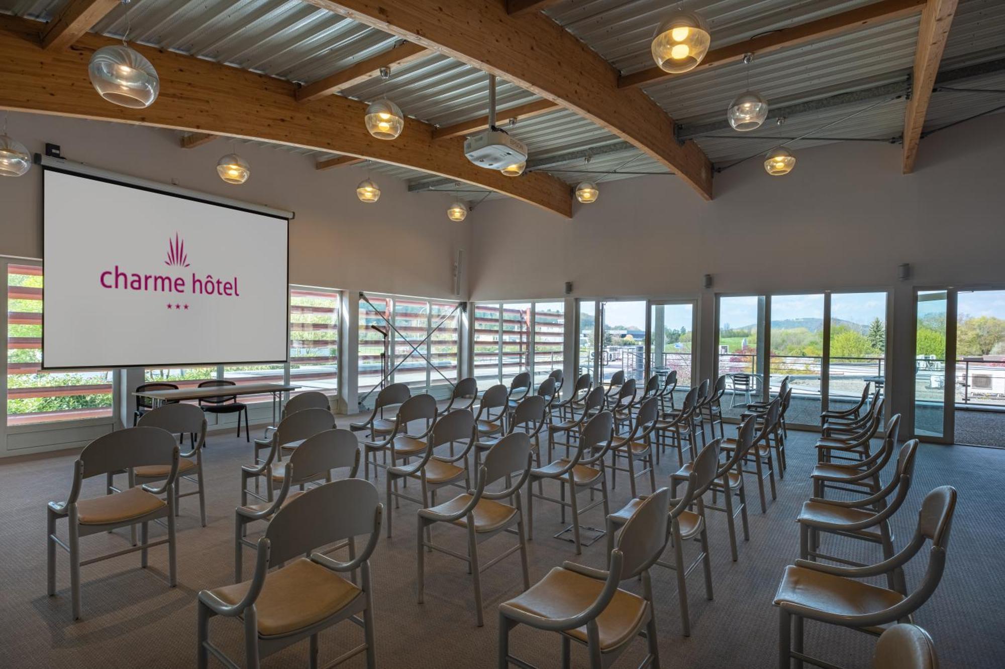 Charme Hotel, Montbeliard Sud Екстериор снимка