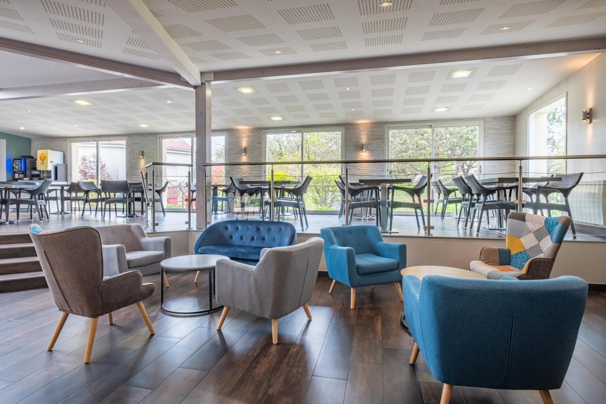 Charme Hotel, Montbeliard Sud Екстериор снимка
