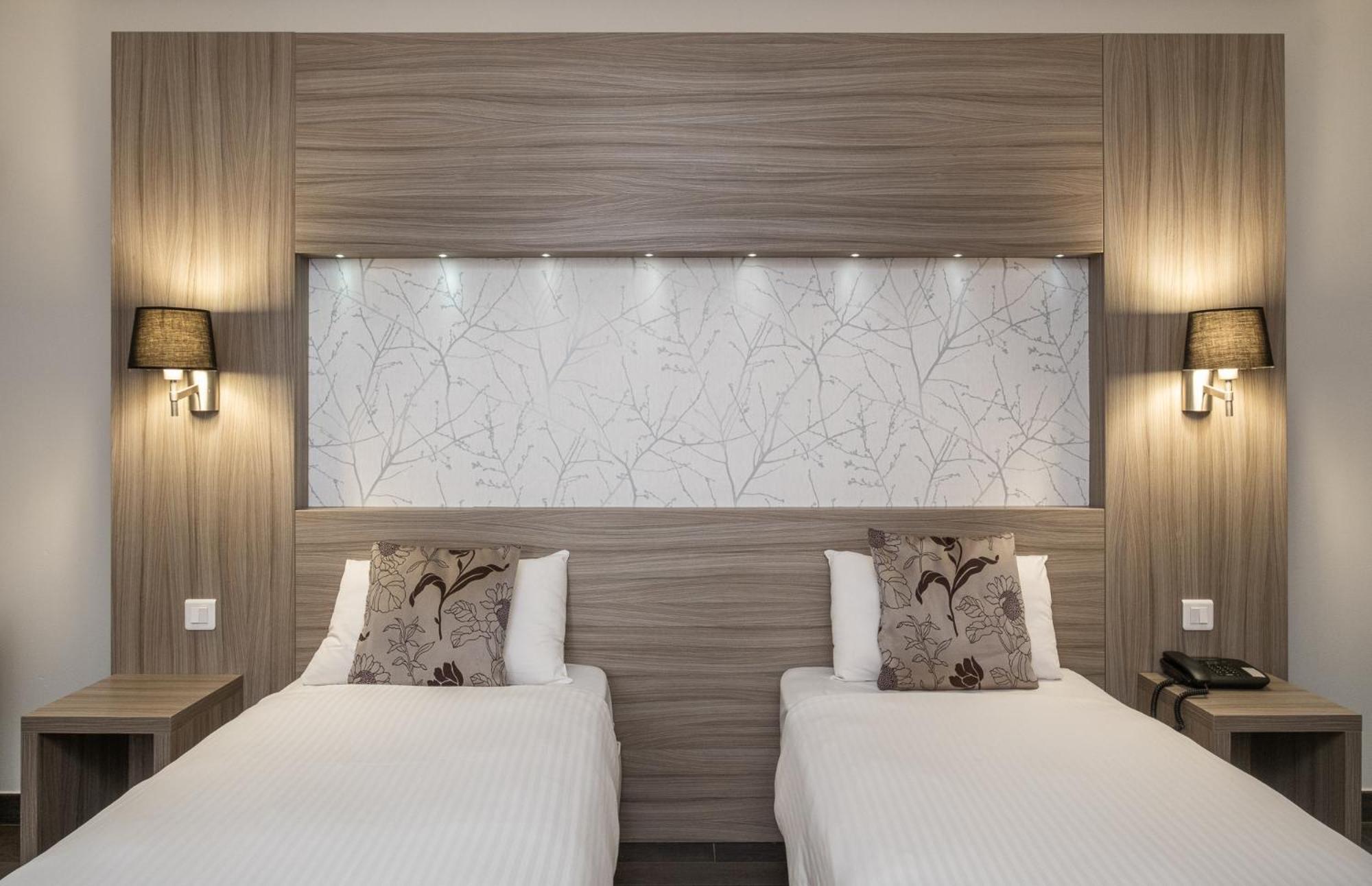 Charme Hotel, Montbeliard Sud Екстериор снимка
