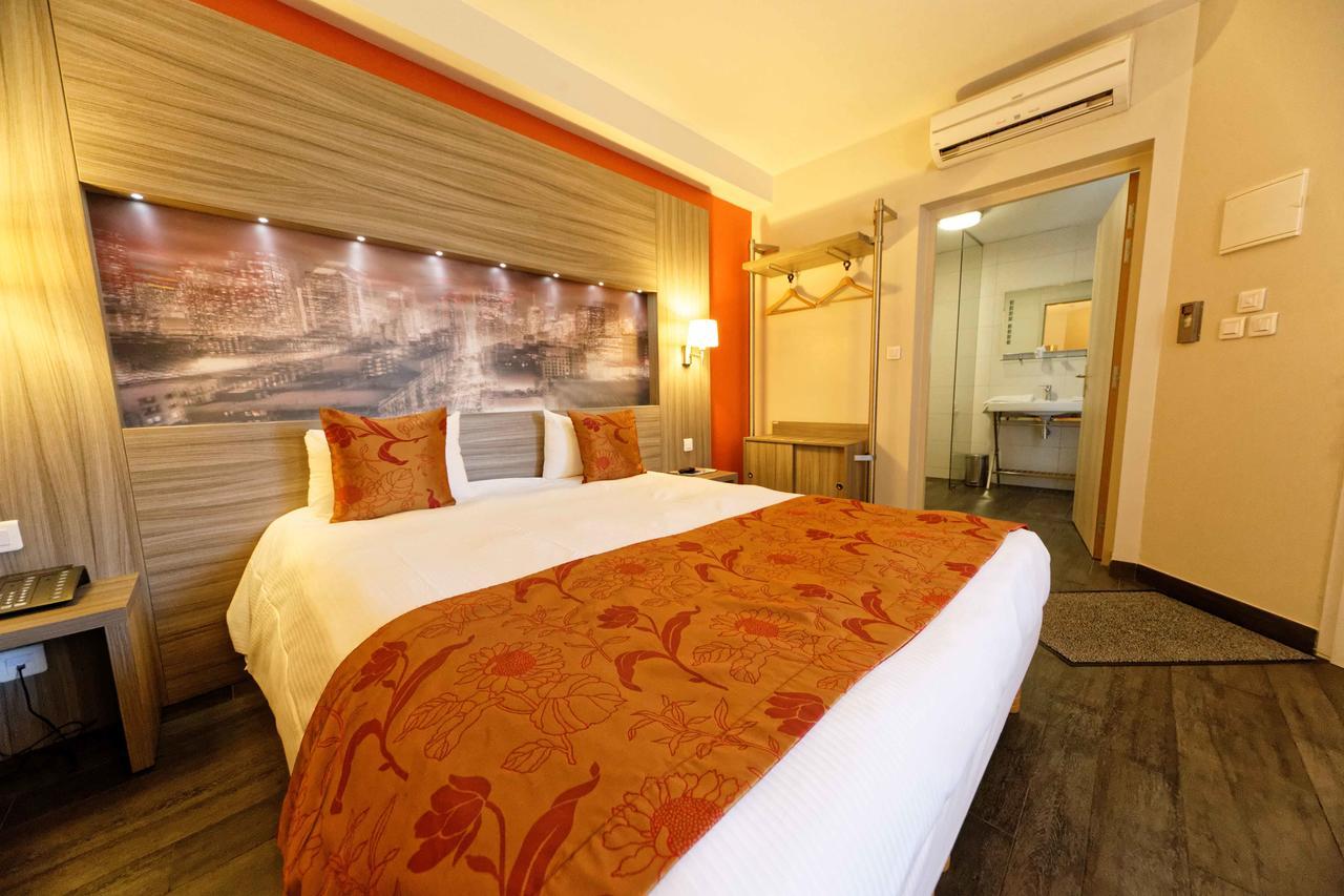 Charme Hotel, Montbeliard Sud Екстериор снимка